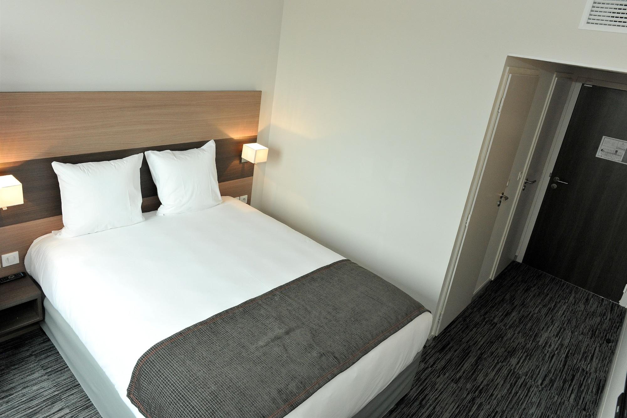 Dios Hotel Bruguieres Экстерьер фото