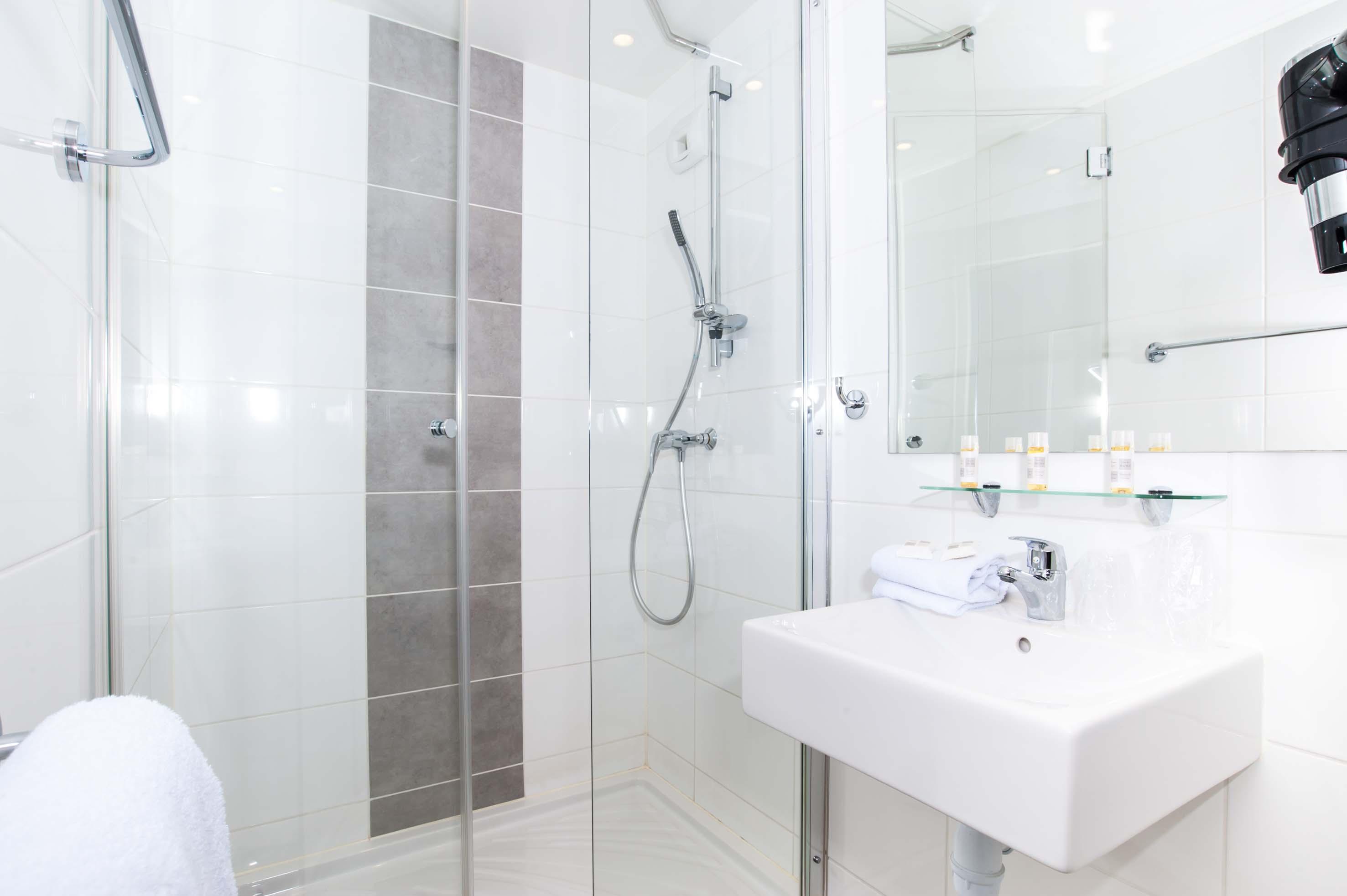 Dios Hotel Bruguieres Экстерьер фото
