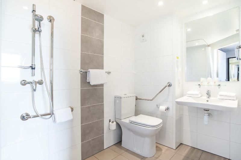 Dios Hotel Bruguieres Экстерьер фото
