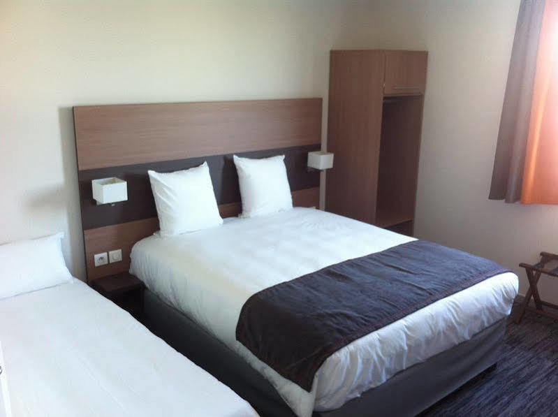 Dios Hotel Bruguieres Экстерьер фото