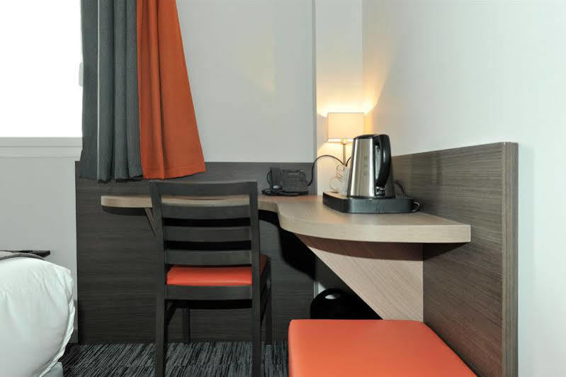 Dios Hotel Bruguieres Экстерьер фото